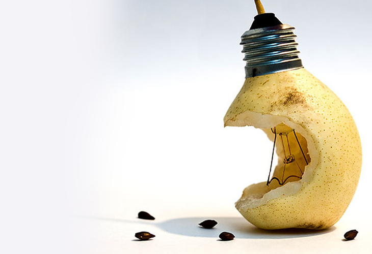 pear-creative pear_creative_pear_conceptual_light_picture