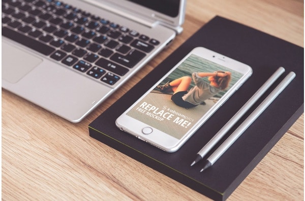 iPhone 6 Plus on Desk
