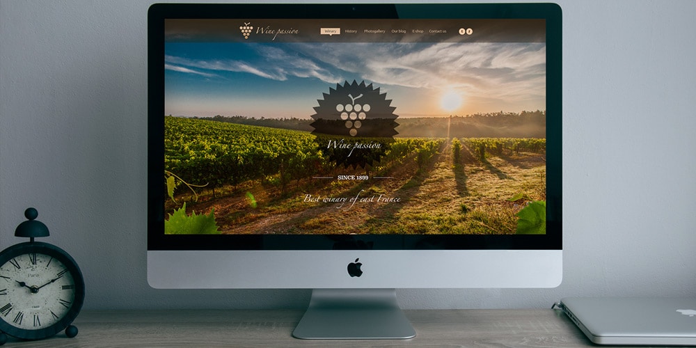 Free Apple iMac Mockup PSD