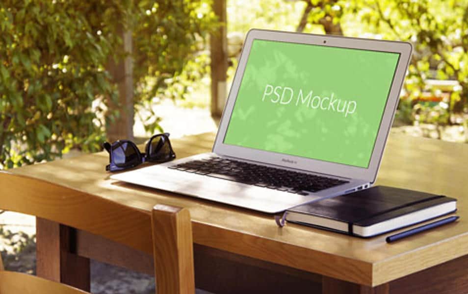 MacBook Air Mockup #4