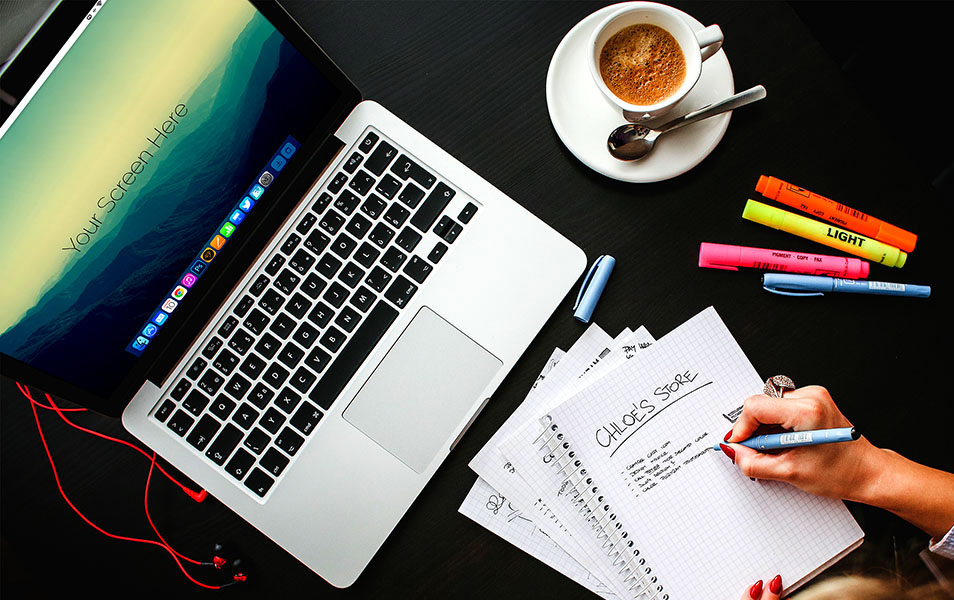 Macbook pro office mockup set