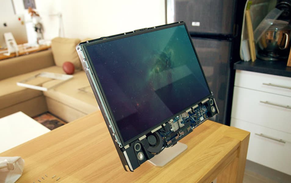 iMac 21,5? Without Housing Mockup