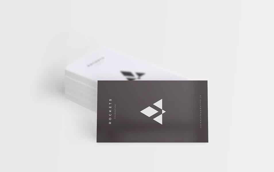 8 Free And Clean Business Card Mockups Part 2